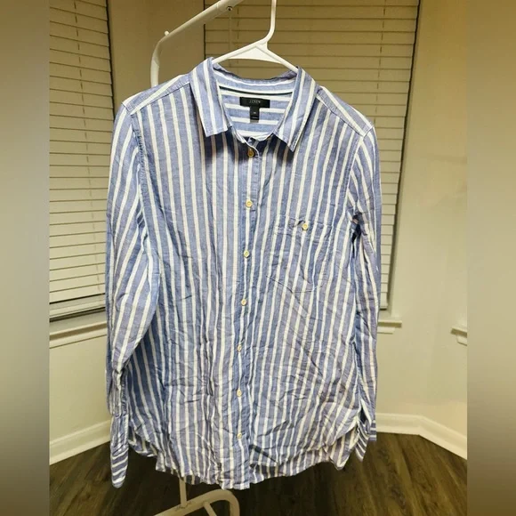 J. Crew Men's Blue and White Striped Casual Shirt - Picture 2 of 3